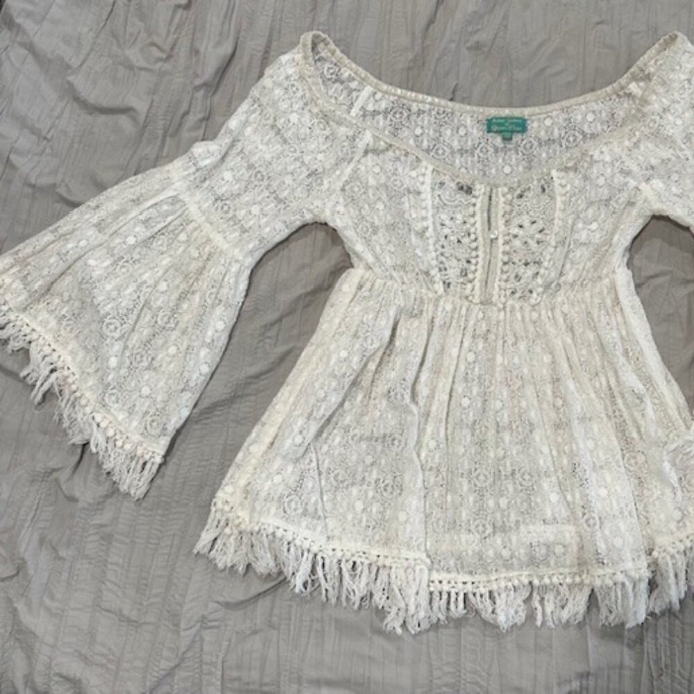 Beautiful off-white lace blouse